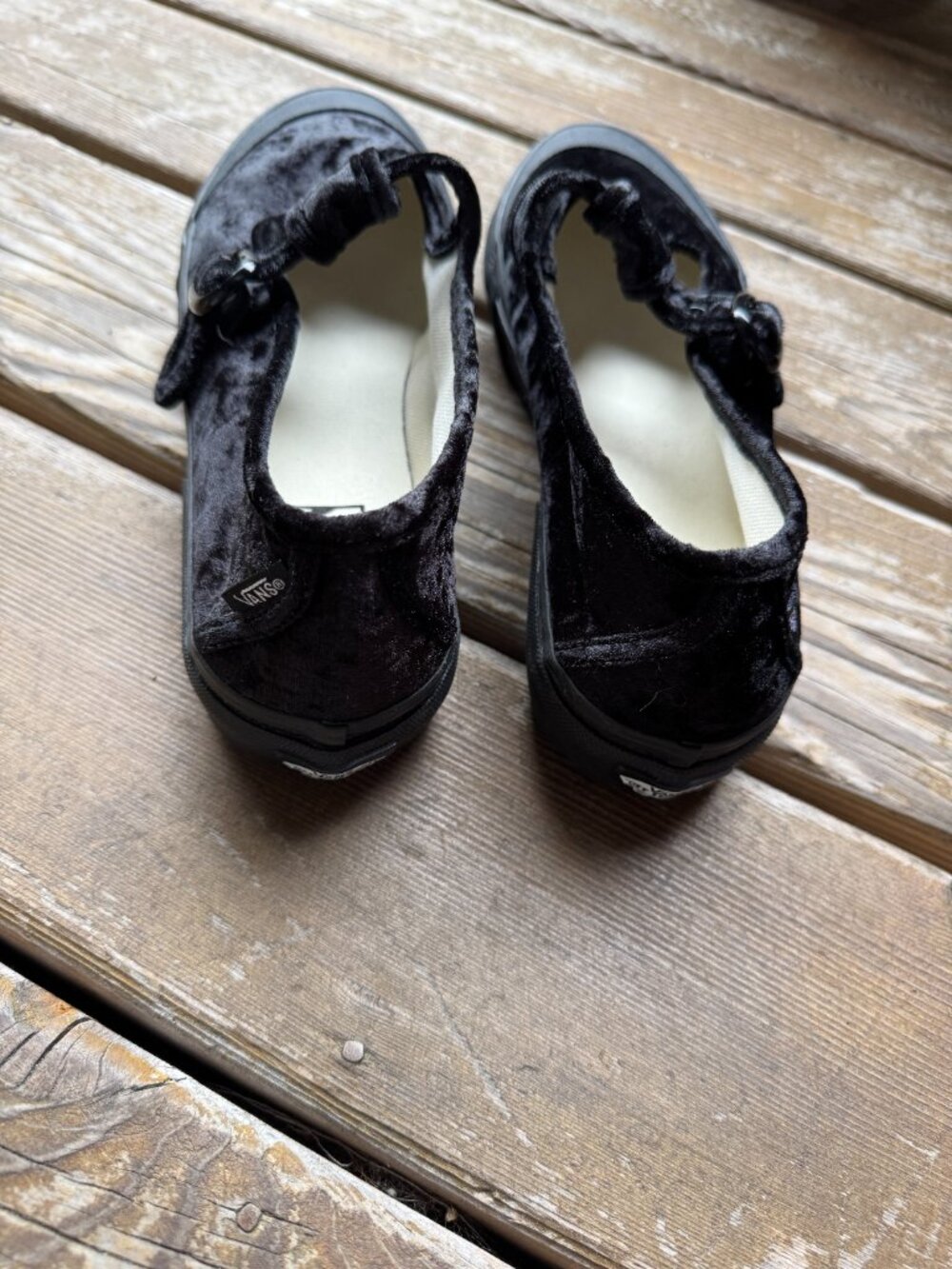 Vans Black Crushed Velvet Style 93 Mary Janes in Women's 10.5 - Picture 11 of 12